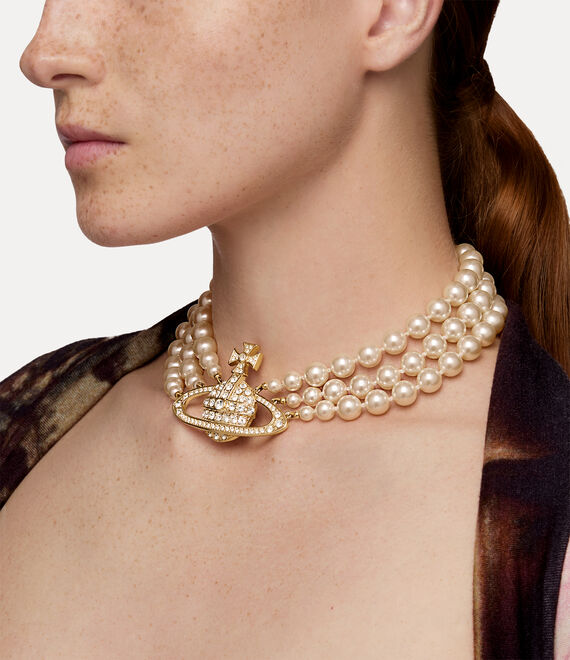 Vivienne Westwood Three Row Pearl Bas Relief Choker Gold/Pearl/Crystal | 652903WFL